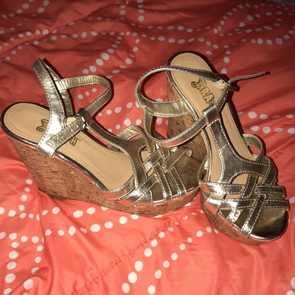 gold wedges size 5